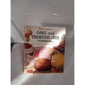 Betty Crocker's Cake and Frosting Mix Cookbook 1966 1st Ed/1st Print HC Spiral